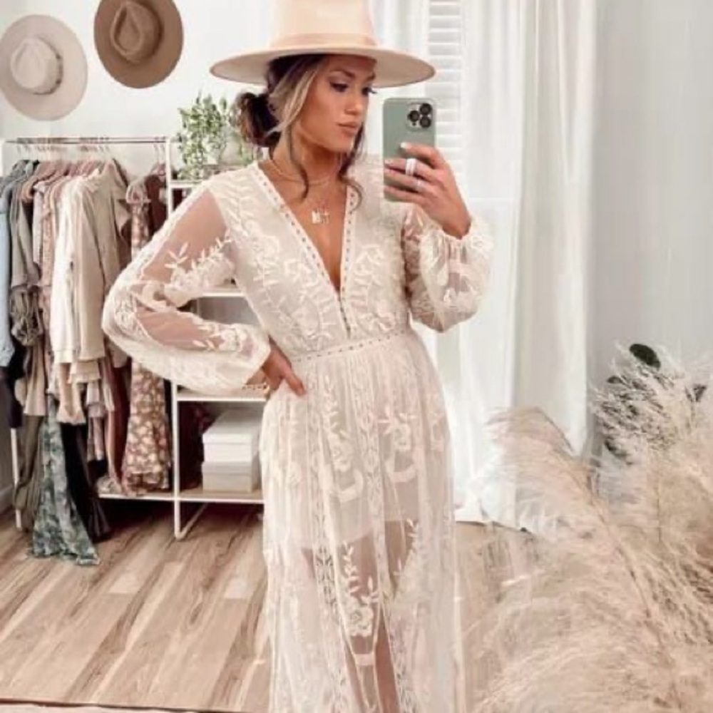 Women boho Elegant Sheer White Maxi Dress lace - Picture 3 of 4